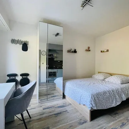 Dnn - Stylish Studio - Free Wifi, Netflix And Parking - Min Away To Basel And Airport - Dishwasher, Washing Machine Saint-Louis  Buitenkant foto