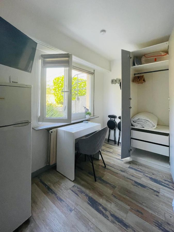 Dnn: Stylish With Free Wifi And Parking Near Basel Apartment *
